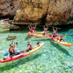 🚣 ¡Descubre el paraíso del kayak en Jávea! 🌊 Granadella te espera