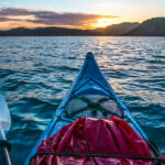 🚣‍♂️ Descubre las mejores rutas en kayak para explorar con furgonetas