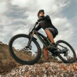 🚵‍♂️ Descubre las mejores bicicletas eléctricas de montaña: ¡la opción perfecta para tus aventuras al aire libre!