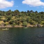 🚣‍♀️ ¡Descubre los mejores lugares para practicar kayak en la Sierra de Madrid! 🌲🌊