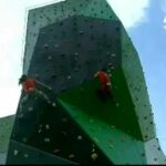 🧗‍♀️ Descubre la emoción de escalar en el increíble rocodromo Puerto Venecia